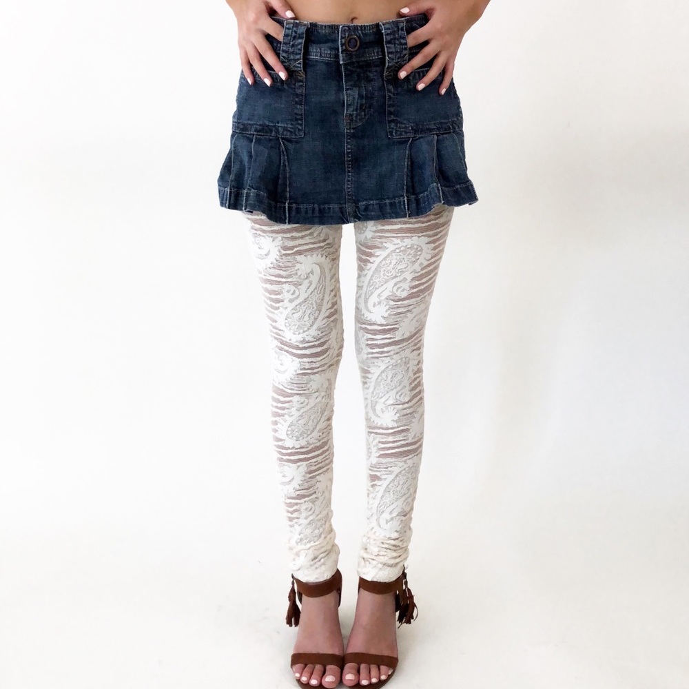 Printed cream leggings